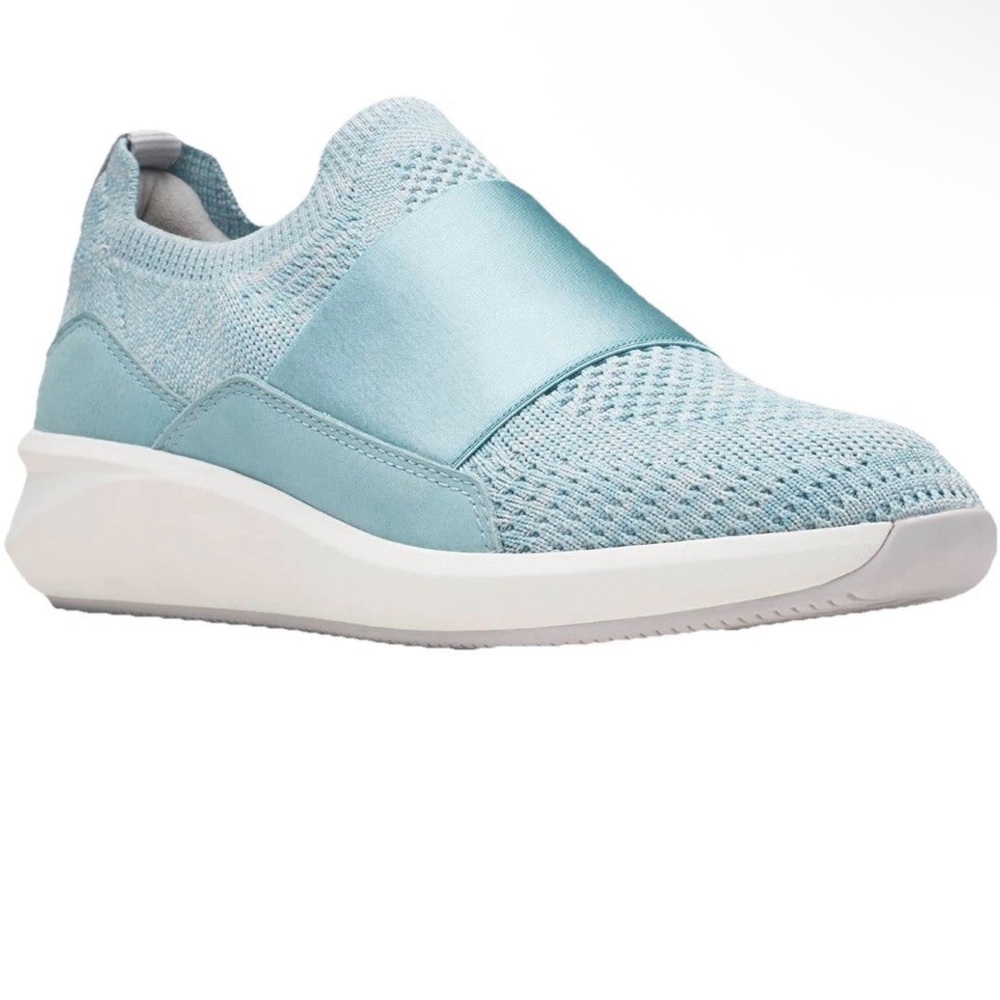 Clarks Women's Un Rio Knit Sneakers, Turquoise Knit Size 8.5 New in Box